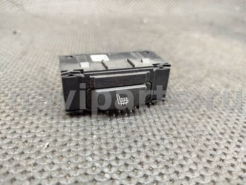 Кнопка обогрева сидений BMW 5 F10/F11/GT F07, 2016 г., OEM 9163293, арт. B01-47