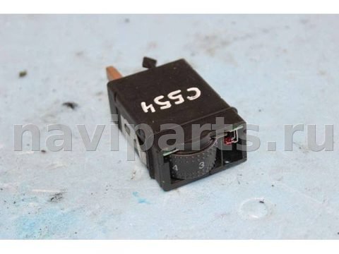 Кнопка обогрева сидений Volkswagen Golf, 1998 г., OEM 1J0963564B, арт. C554