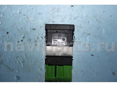 Кнопка обогрева сидений Volkswagen Passat B5, 1999 г., OEM 3B0963564C, арт. F684, фото 3