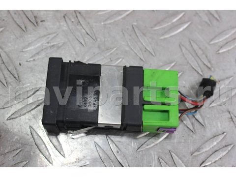 Кнопка обогрева сидений Volkswagen Passat B5, 1998 г., OEM 3B0963564C, арт. V387, фото 3