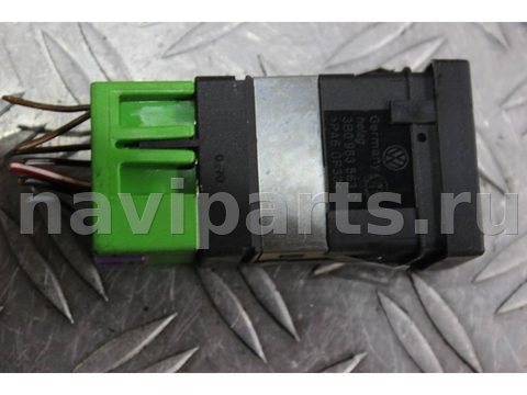 Кнопка обогрева сидений Volkswagen Passat B5, 2002 г., арт. V461, фото 3