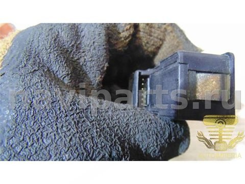Кнопка открывания люка Land Rover Range Rover, 2004 г., OEM 61316901474, арт. 00053311, фото 3