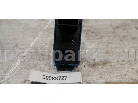 Кнопка открывания люка Peugeot 308, 2008 г., OEM 96565343, арт. 00088727, фото 3