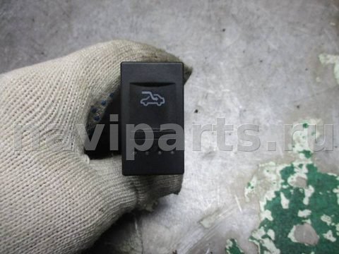 Кнопка открывания люка Volkswagen Polo, 2001 г., OEM 6n0959727b, арт. 0124793