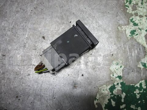 Кнопка открывания люка Volkswagen Polo, 2001 г., OEM 6n0959727, арт. 0125001, фото 4