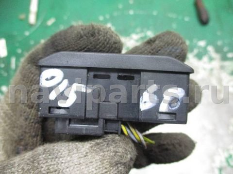Кнопка открывания люка BMW 5 E39, 2001 г., OEM 6907288, арт. 0130290, фото 3