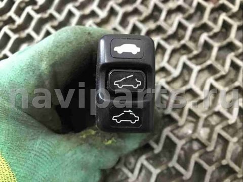 Кнопка открывания люка Honda Accord, 1999 г., арт. 01405-32634