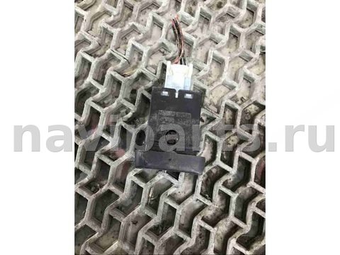 Кнопка открывания люка Honda Stream, 2001 г., арт. 02004-29367, фото 2