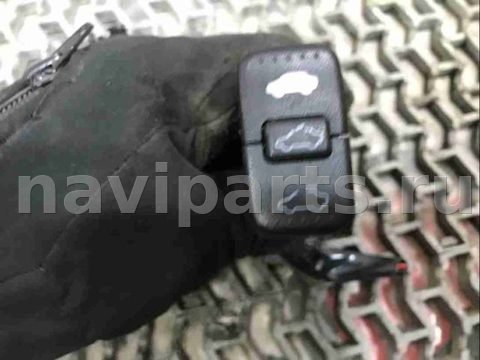 Кнопка открывания люка Honda CR-V, 2005 г., арт. 02605-19518