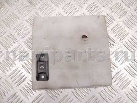 Кнопка открывания люка BMW 3 E46, 2000 г., OEM 61318352182, арт. 10150206