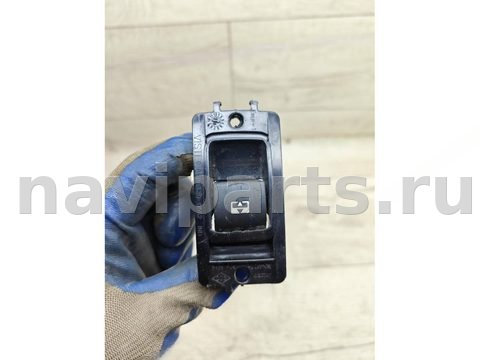 Кнопка открывания люка Peugeot 5008, 2013 г., OEM 96565343XT, арт. 103464