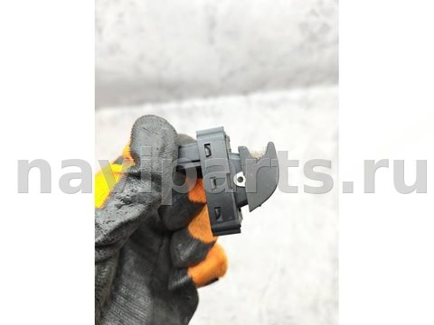 Кнопка открывания люка Peugeot 5008, 2011 г., OEM 96565343XT, арт. 106963, фото 3