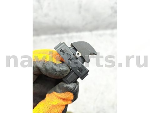 Кнопка открывания люка Peugeot 5008, 2011 г., OEM 96565343XT, арт. 106963, фото 4