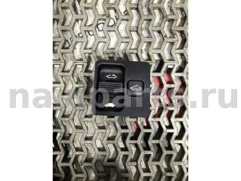 Кнопка открывания люка Honda Accord, 2000 г., арт. 1080-52870926-01703