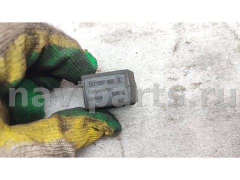 Кнопка открывания люка Volkswagen Passat B3, 1992 г., OEM 357959855B, арт. 113465221, фото 2