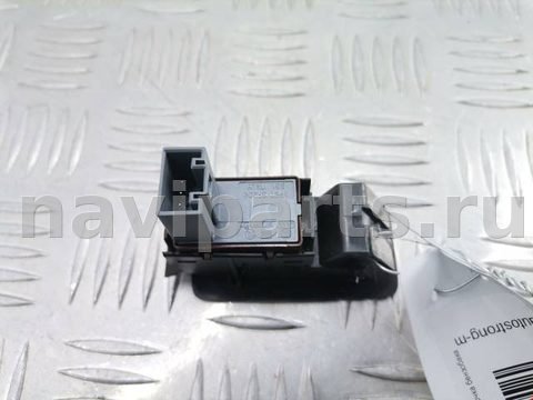 Кнопка открывания люка Volkswagen Touran, 2006 г., OEM 1T0959833A, арт. 1669183, фото 3