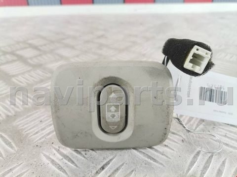 Кнопка открывания люка Nissan Qashqai+2, 2010 г., OEM 25450JD02A, арт. 1671628