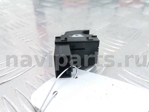 Кнопка открывания люка Volkswagen Touran, 2004 г., OEM 1T0959833A, арт. 1689345, фото 2