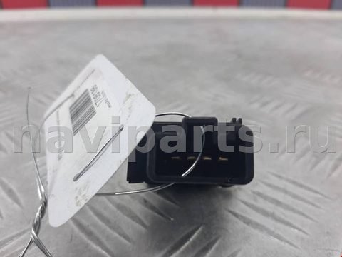 Кнопка открывания люка Lexus RX, 1999 г., OEM 8484148010, арт. 1706186, фото 3