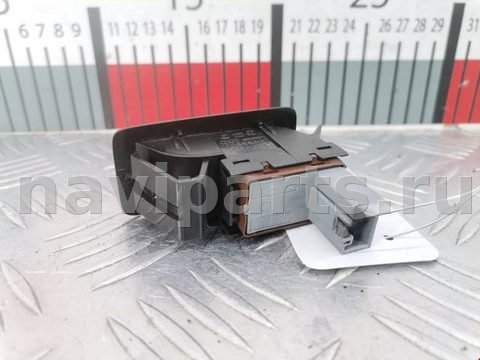 Кнопка открывания люка Volkswagen Touran, 2006 г., OEM 1T0959833A, арт. 1919664, фото 3