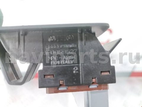 Кнопка открывания люка Volkswagen Touran, 2006 г., OEM 1T0959833A, арт. 1919664, фото 5