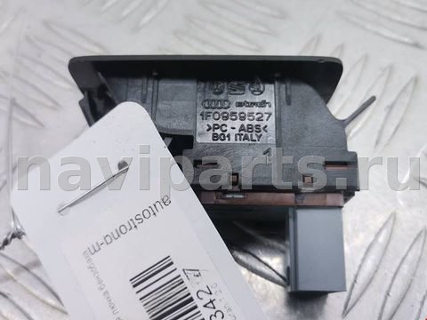 Кнопка открывания люка Volkswagen Touran, 2007 г., OEM 1T0959551A, арт. 1934257, фото 2