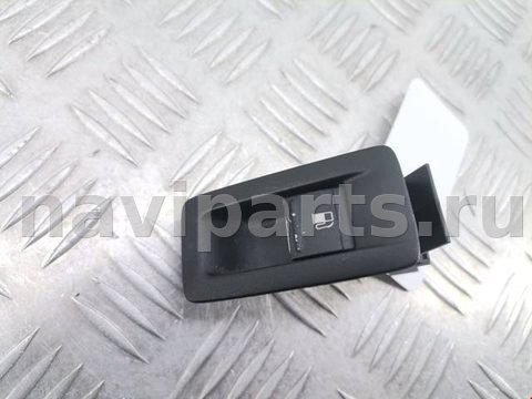 Кнопка открывания люка Volkswagen Touran, 2004 г., OEM 1T0959833A, арт. 1945303