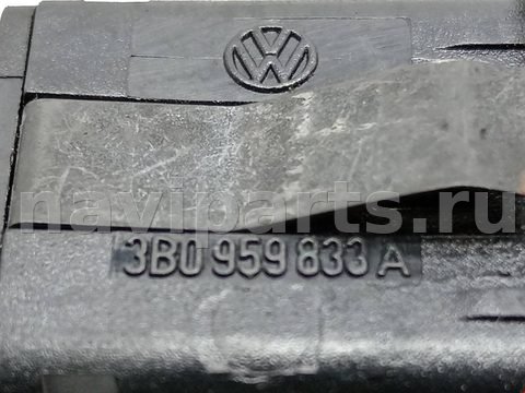 Кнопка открывания люка Volkswagen Golf, 2001 г., OEM 3B0959833A01C, арт. 1949017, фото 3
