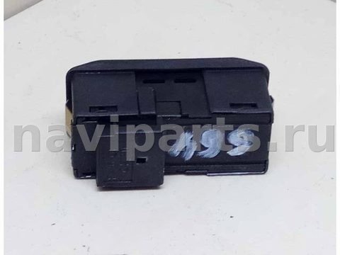 Кнопка открывания люка BMW 5 E60/E61, 2004 г., OEM 6907288, арт. 2024231, фото 2