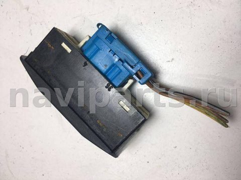 Кнопка открывания люка BMW 5 E34, 1995 г., OEM 8359270, арт. 24348, фото 2
