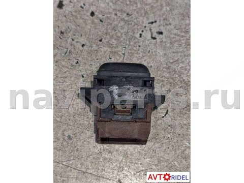 Кнопка открывания люка Renault Scenic, 1999 г., арт. 35363, фото 2