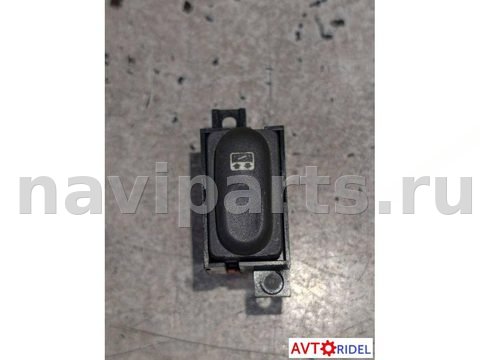 Кнопка открывания люка Renault Scenic, 1999 г., арт. 35380, фото 2