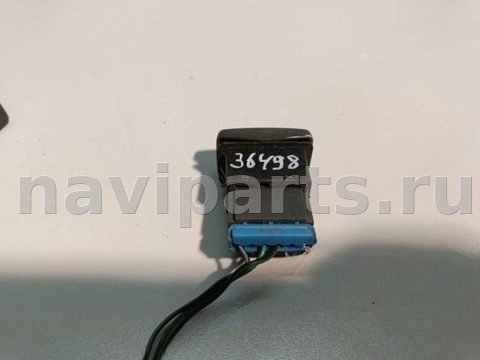 Кнопка открывания люка Land Rover Discovery, 2000 г., OEM YUF101780, арт. 36498, фото 2