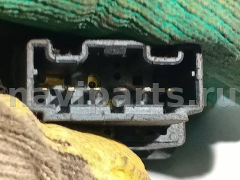 Кнопка открывания люка Land Rover Discovery, 2000 г., OEM YUF101780, арт. 36498, фото 5
