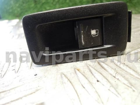 Кнопка открывания люка Volkswagen Touran, 2003 г., арт. 38206