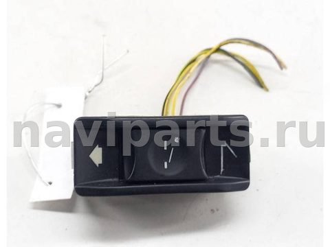 Кнопка открывания люка BMW 7 E38, 1994 г., OEM 8352182, арт. 54462503