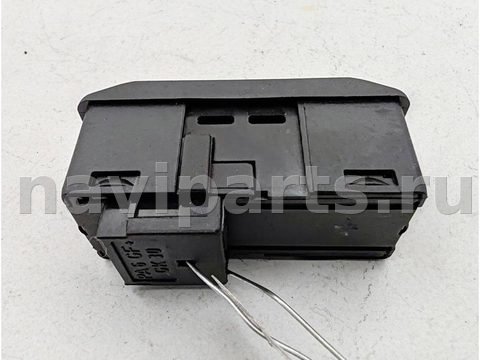 Кнопка открывания люка BMW 3 E46, 1998 г., OEM 6907288, арт. 55298636, фото 2