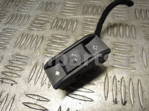 Кнопка открывания люка BMW 5 E39, 2001 г., арт. 56267