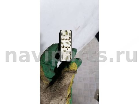 Кнопка открывания люка BMW 7 E32, 1990 г., OEM 1378862, арт. 57408976_2