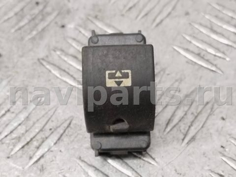Кнопка открывания люка Peugeot 5008, 2011 г., арт. 7568_2000001322891