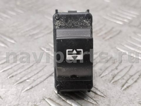 Кнопка открывания люка Peugeot, 2008 г., OEM 96783944ZD, арт. 82724_2000001344082