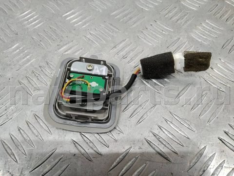 Кнопка открывания люка Nissan Qashqai, 2007 г., арт. 84233, фото 2