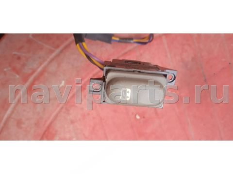 Кнопка открывания люка Renault Twingo, 2000 г., OEM 7700427339, арт. B105468526, фото 2