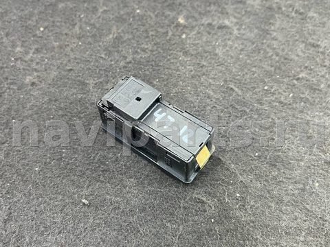 Кнопка открывания люка BMW 5 E39, 2001 г., OEM 6907288, арт. B47-12, фото 5