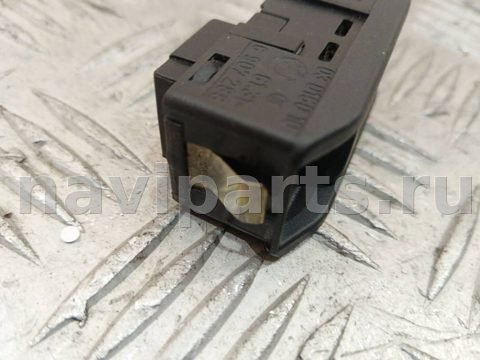 Кнопка открывания люка BMW 5 E39, 2001 г., OEM 6907288, арт. B60962, фото 6