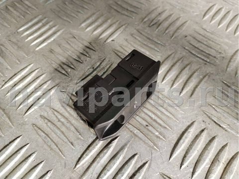 Кнопка открывания люка BMW 3 E46, 2002 г., OEM 6907288, арт. B81011_2, фото 4