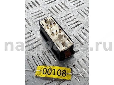 Кнопка открывания люка BMW 3 E36, 1996 г., арт. BM00108_2, фото 2