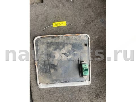 Кнопка открывания люка BMW 3 E36, 1995 г., арт. BM07323, фото 2