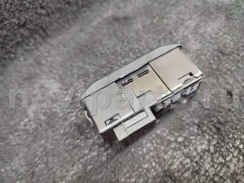 Кнопка открывания люка BMW 5 E39, 1998 г., OEM 8352182, арт. BS39-72, фото 2