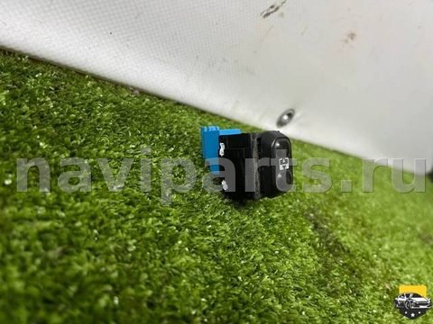Кнопка открывания люка Peugeot 607, 2005 г., арт. CB10055683, фото 5